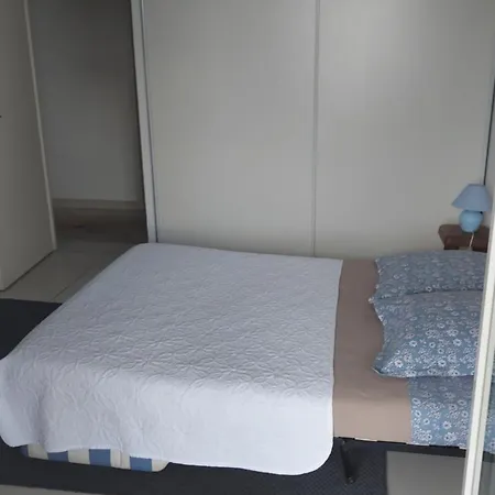 Casa de hóspedes Belle Avec Terrasse Chez Particulier La Ciotat